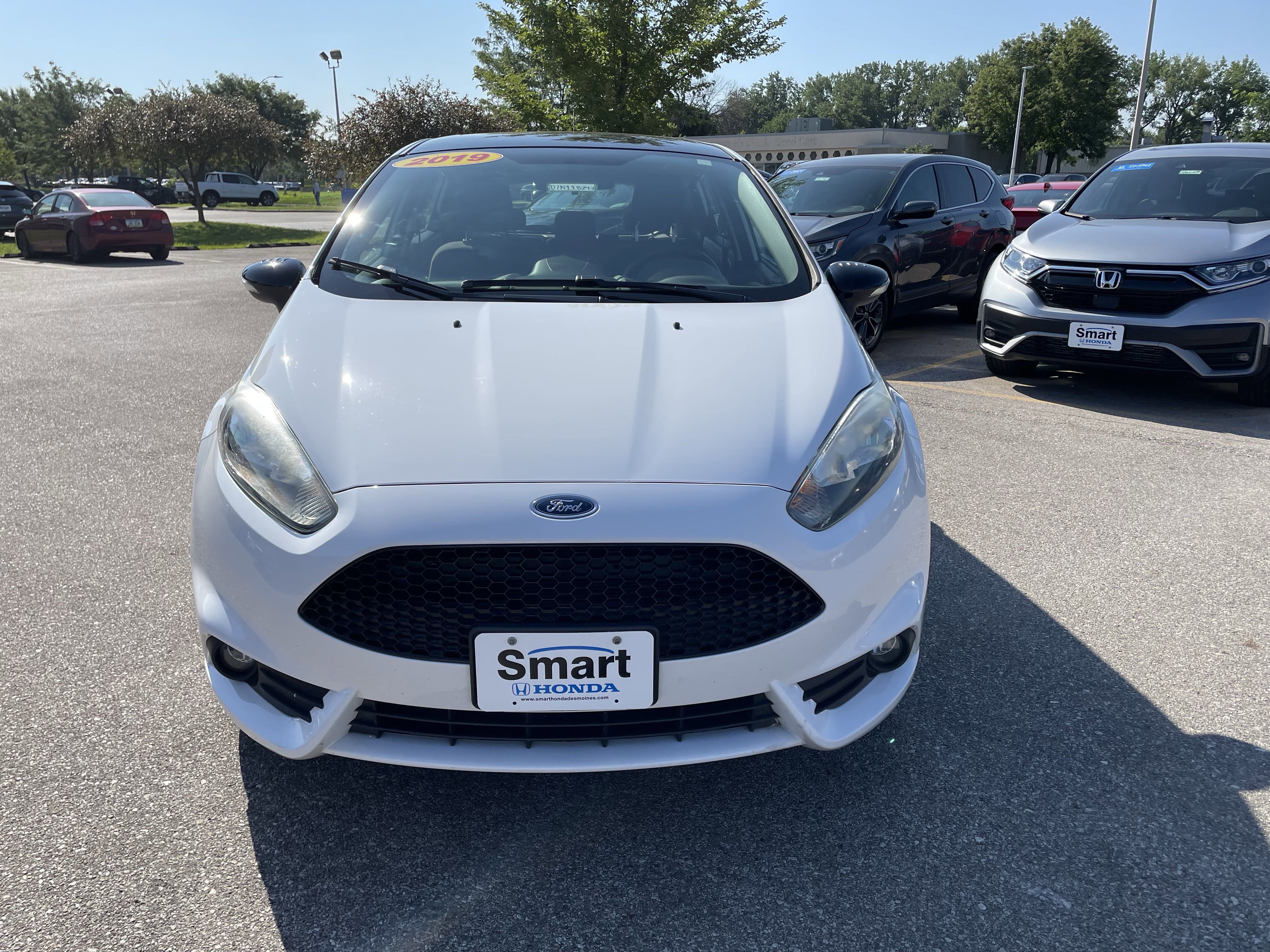 Used 2019 Ford Fiesta ST Line with VIN 3FADP4DJ4KM118243 for sale in Des Moines, IA
