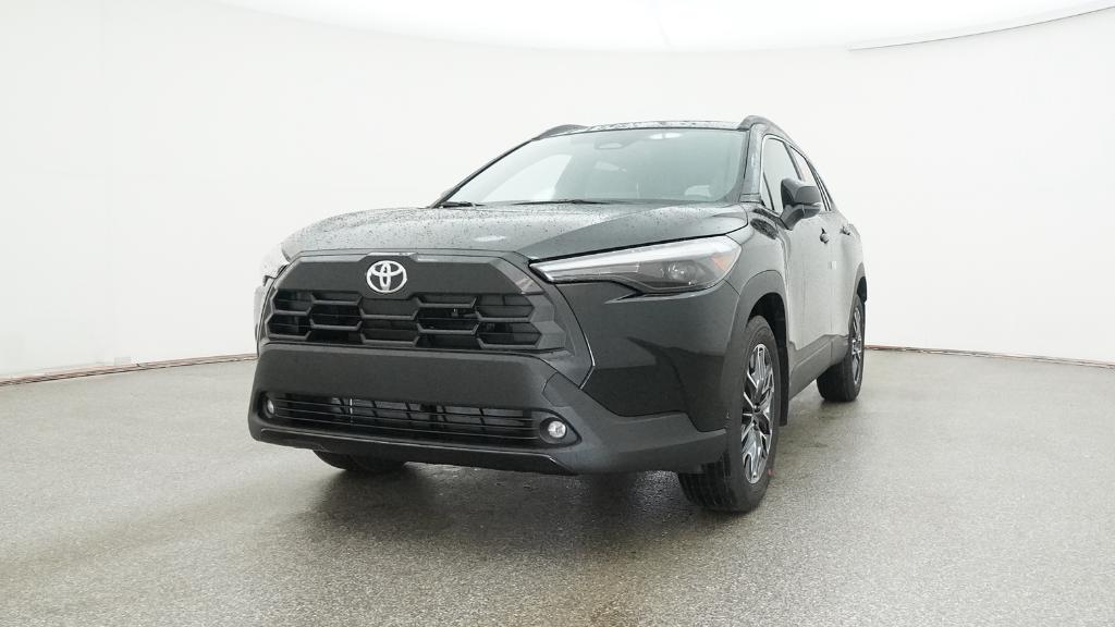 2026 Toyota Corolla Cross XLE photo 4