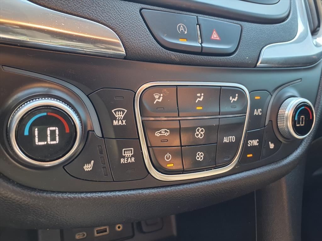 2022 Chevrolet Equinox LT photo 23