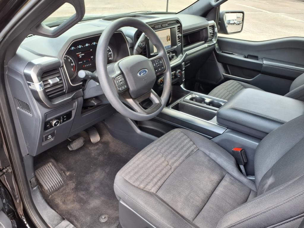 2023 Ford F-150 XL photo 8