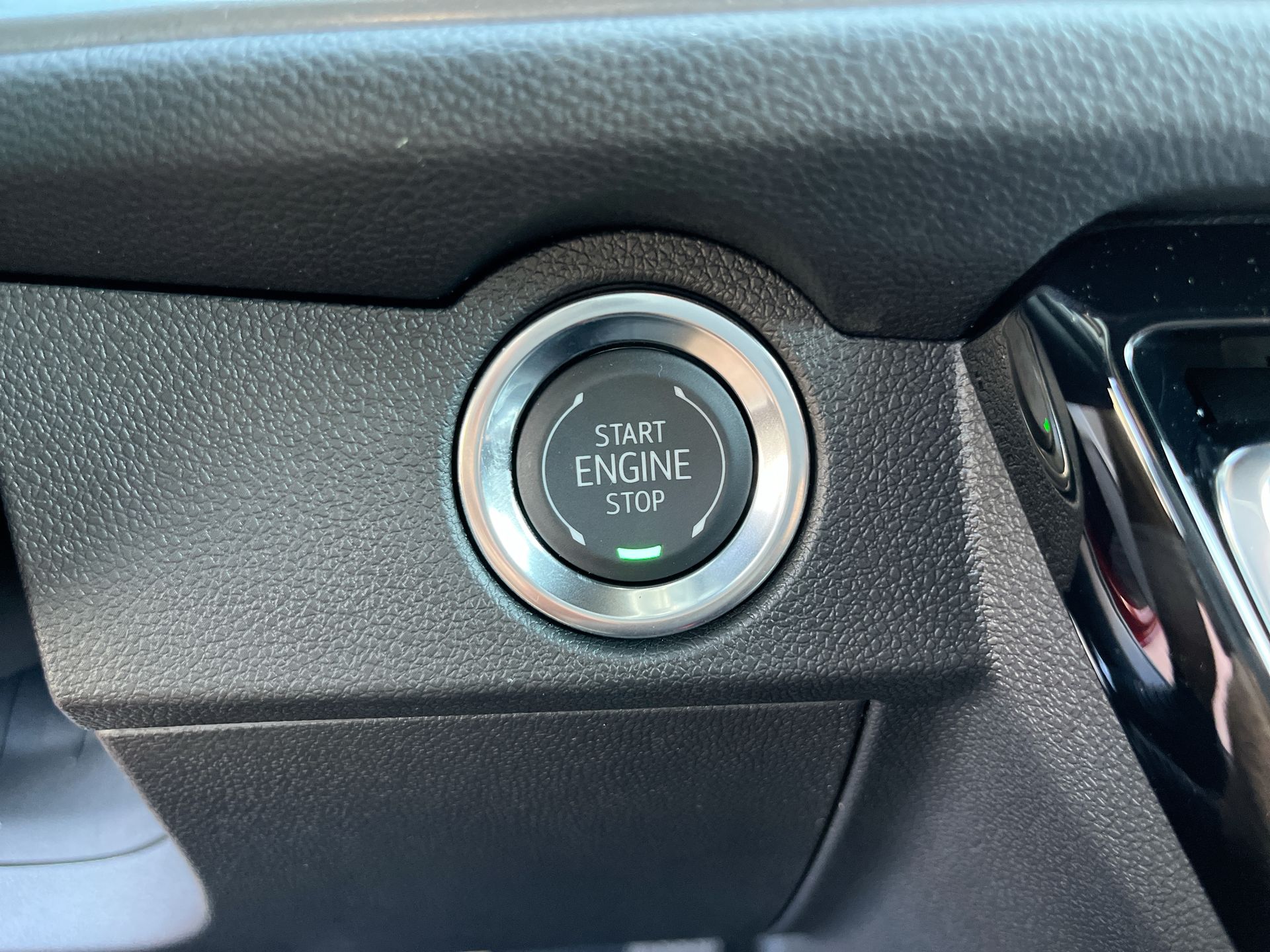 2026 Chevrolet Traverse photo 16