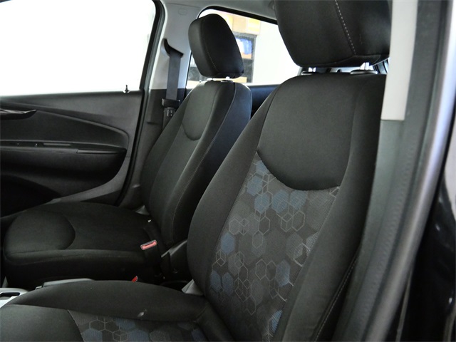 2016 Chevrolet Spark 1LT photo 16