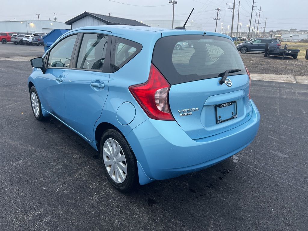 2015 Nissan Versa Note SV photo 4