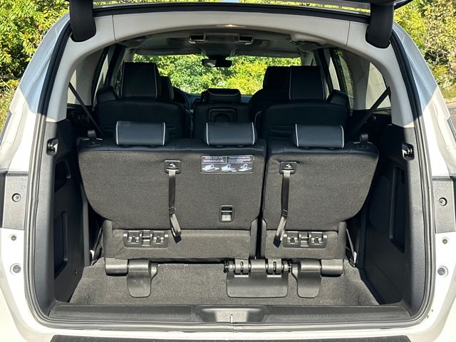 2026 Honda Odyssey Touring photo 35