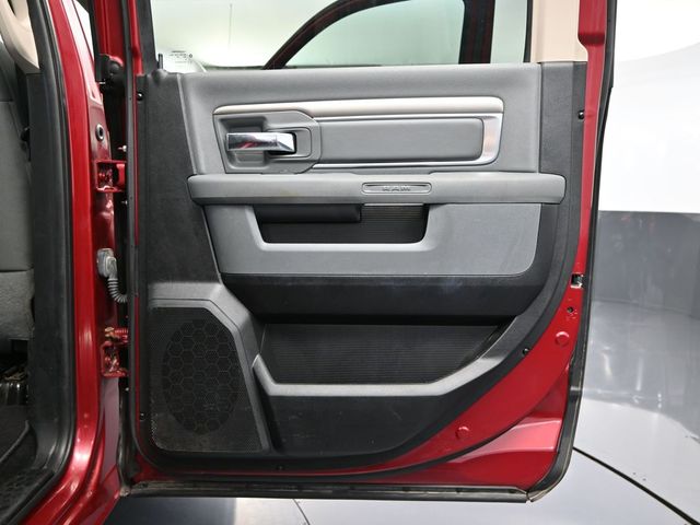 2014 Ram 1500 Big Horn photo 34