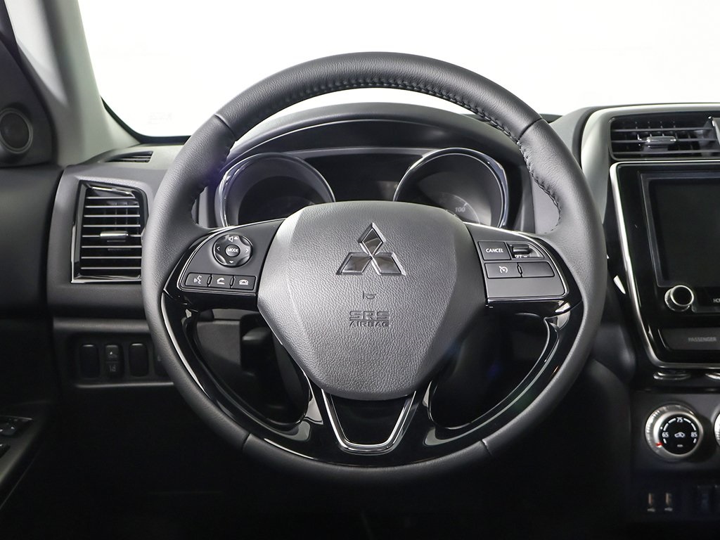 2025 Mitsubishi Outlander Sport ES SE LE photo 28