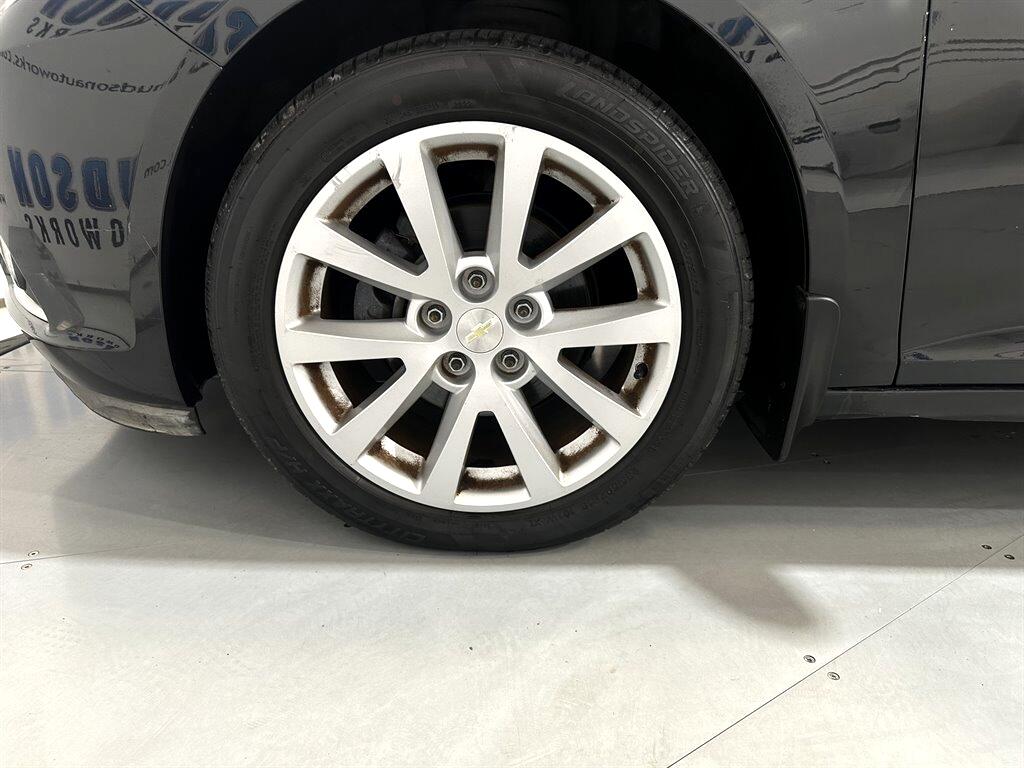 2013 Chevrolet Malibu LTZ photo 35