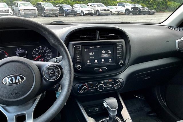 2021 Kia Soul S photo 3