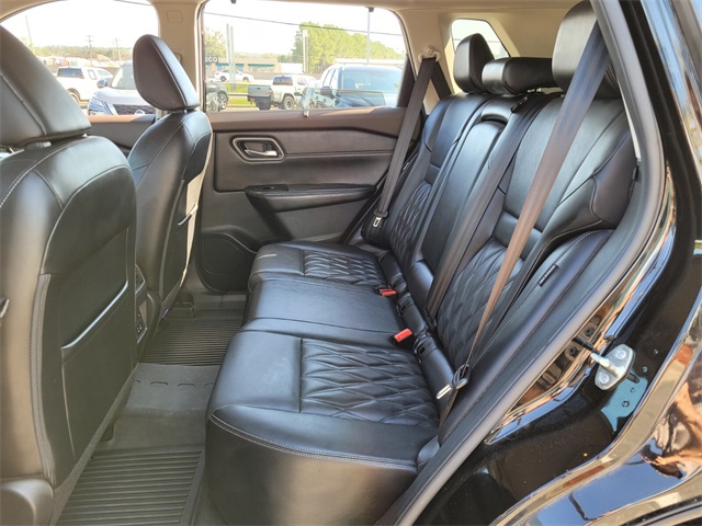 2022 Nissan Rogue Platinum photo 9