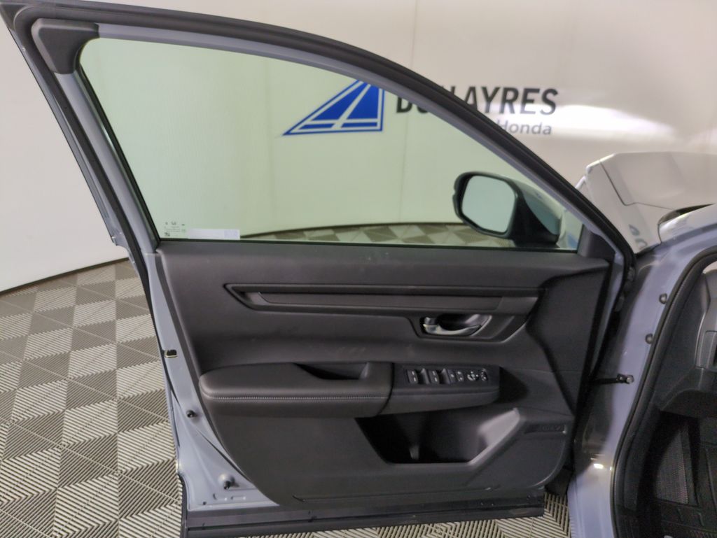 2026 Honda CR-V LX photo 10