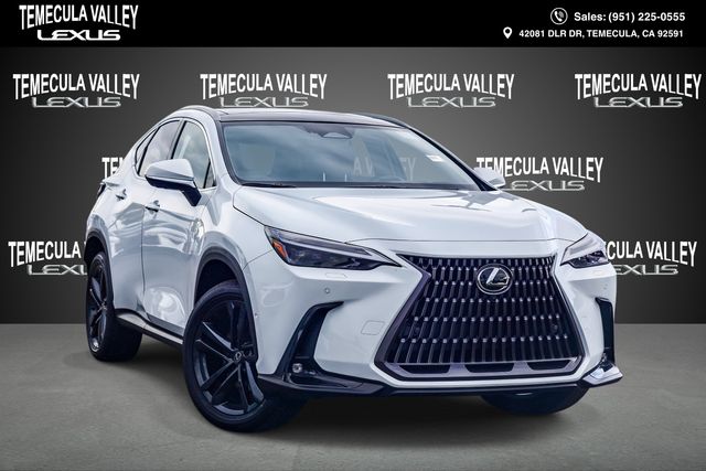 2026 Lexus NX PHEV 450h+'s photo