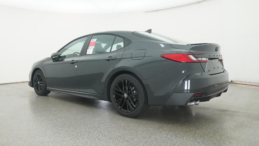 2026 Toyota Camry SE photo 14