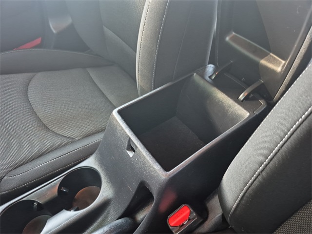 2022 Kia Forte LXS photo 23