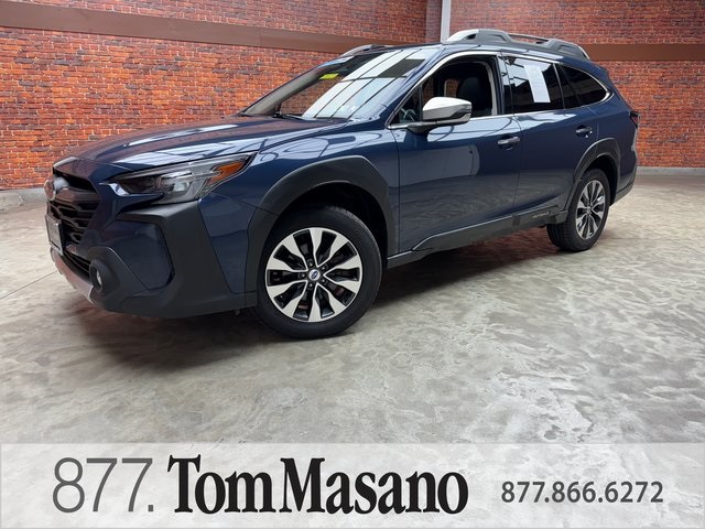 2024 Subaru Outback Touring's photo