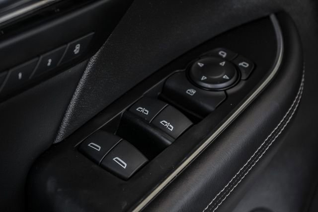 2021 Buick Envision Essence photo 17