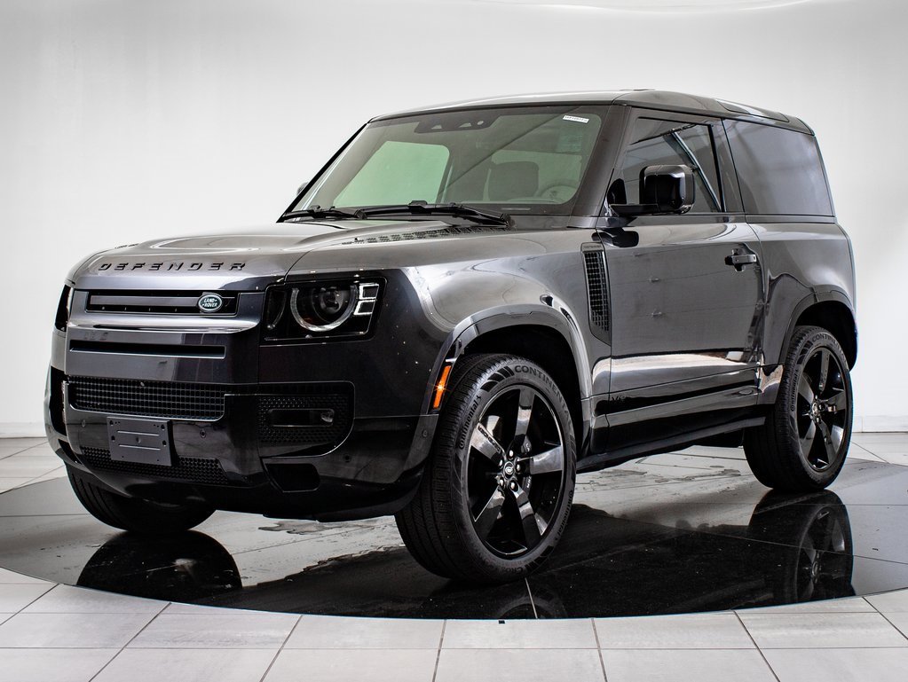 2023 Land Rover Defender V8
