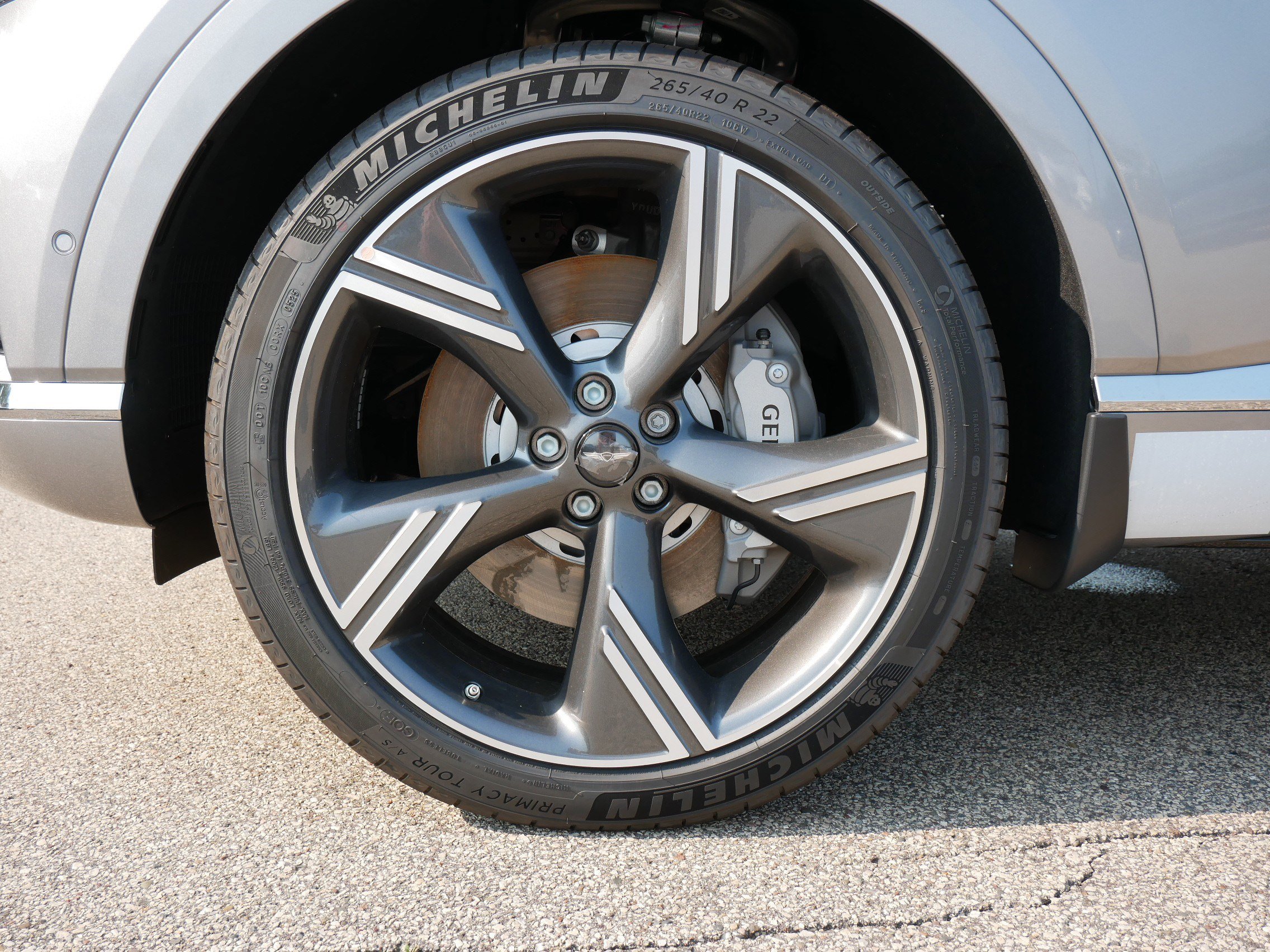 2025 Genesis GV80 3.5T Prestige AWD photo 3