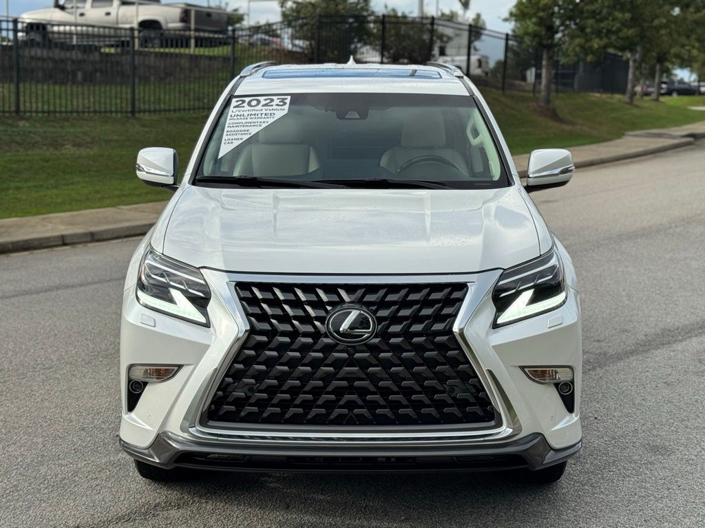 2023 Lexus GX 460 Luxury photo 4