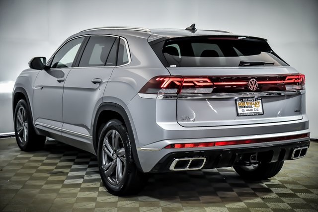 2024 Volkswagen Atlas Cross Sport SEL R-Line photo 3