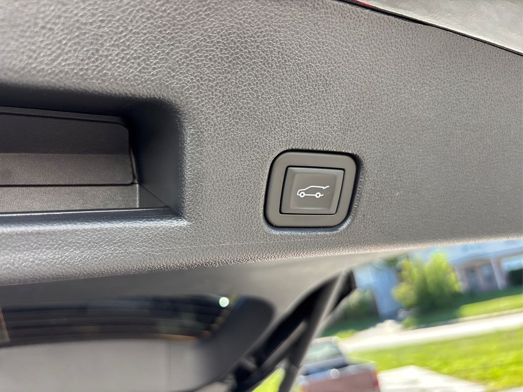 2025 Buick Enclave Preferred photo 14