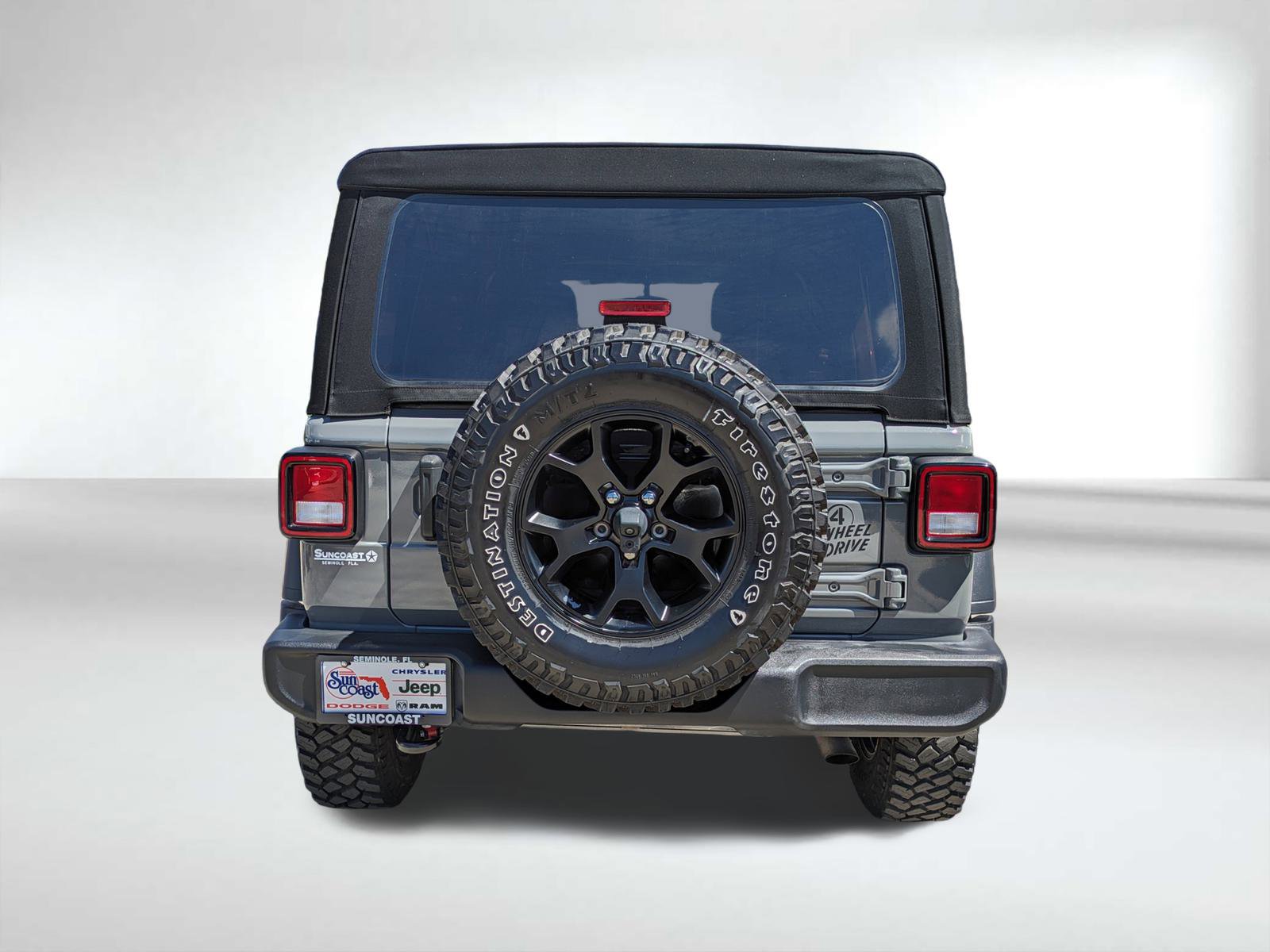 2021 Jeep Wrangler Unlimited Willys photo 4