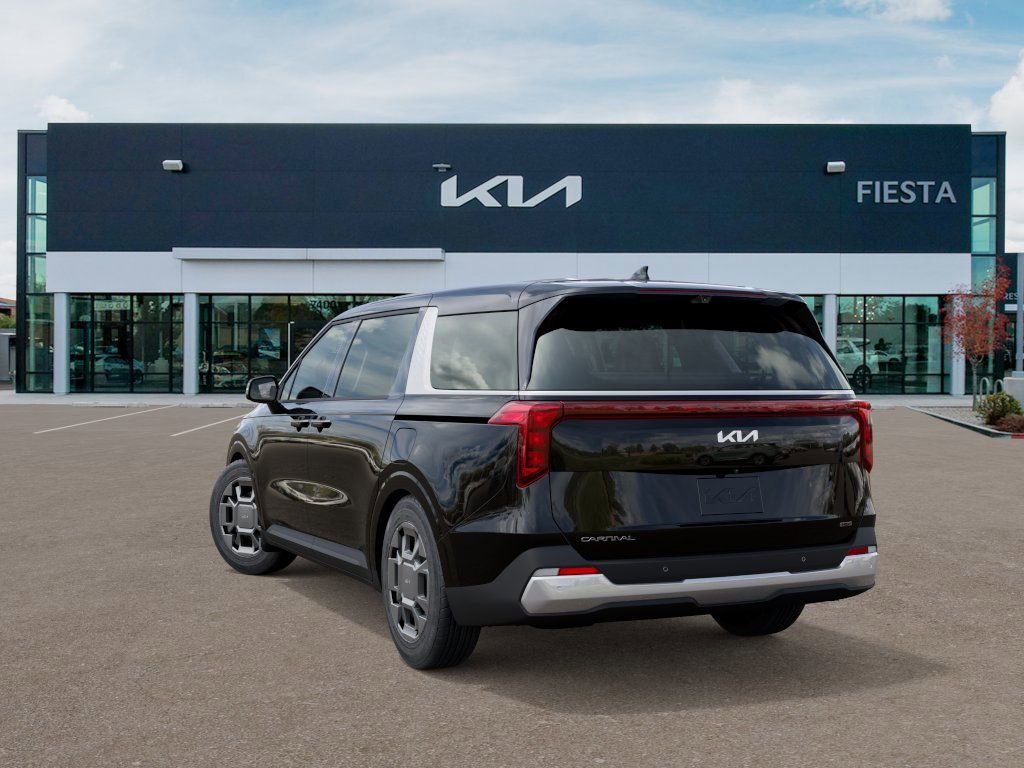 2026 Kia Carnival EX photo 3