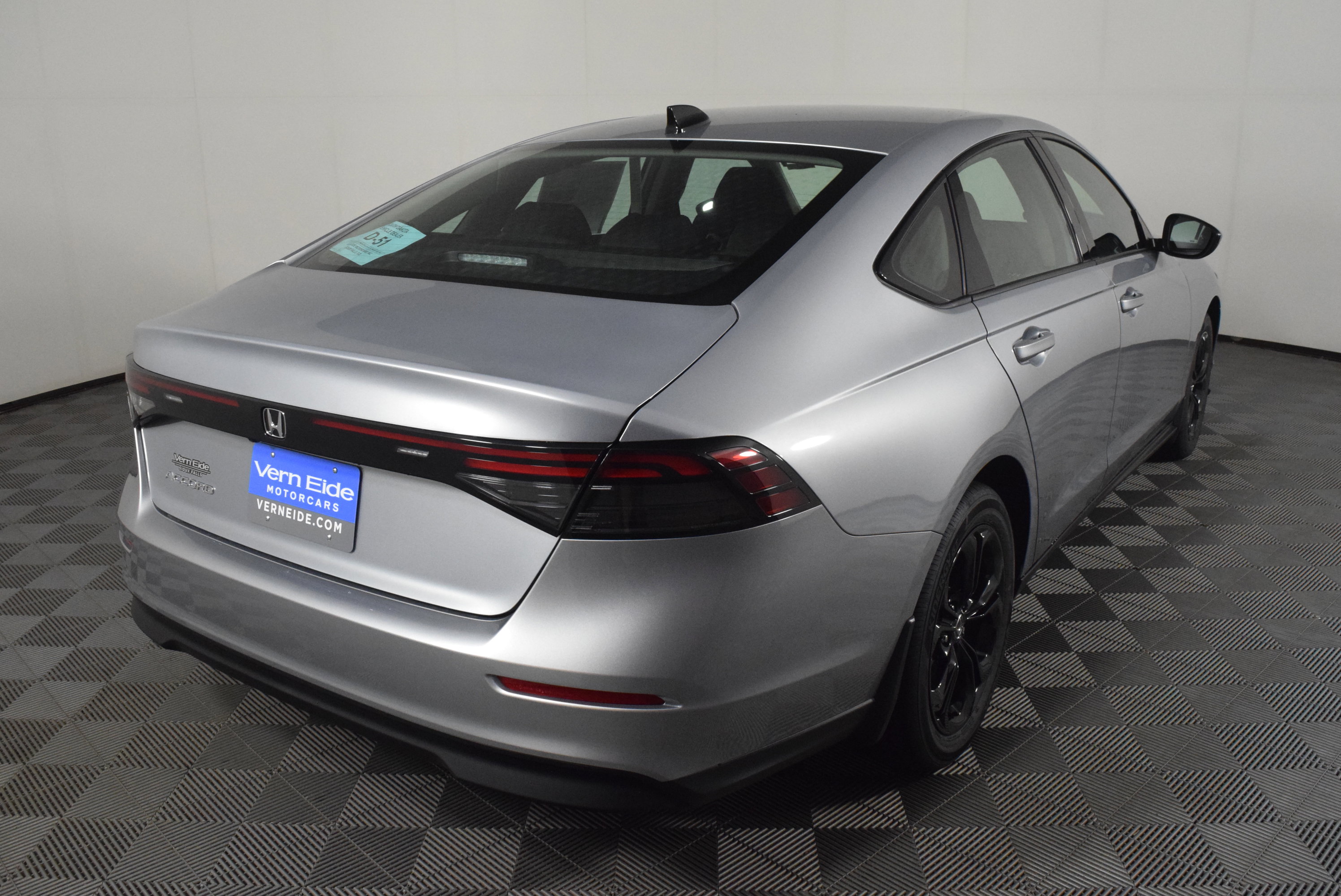 2025 Honda Accord SE photo 6