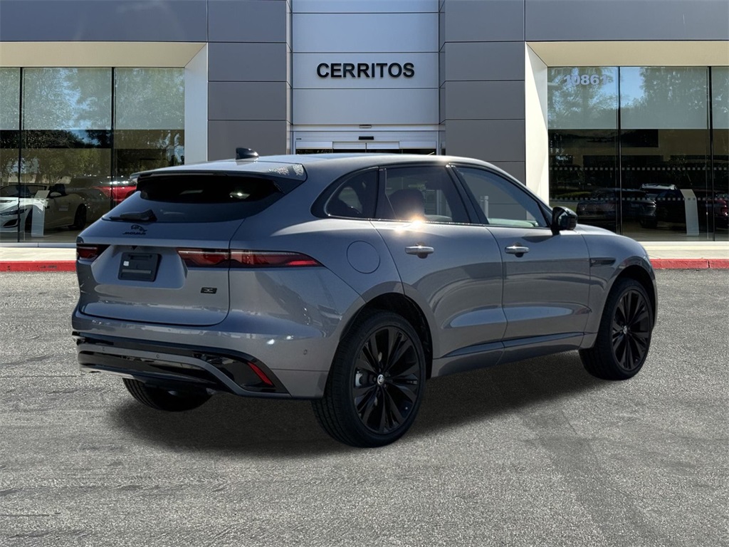 2026 Jaguar F-PACE P250 R-Dynamic S photo 4