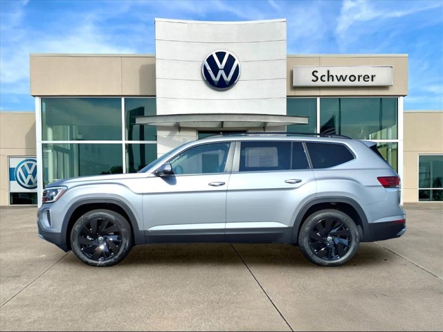2026 Volkswagen Atlas SE w/Tech's photo