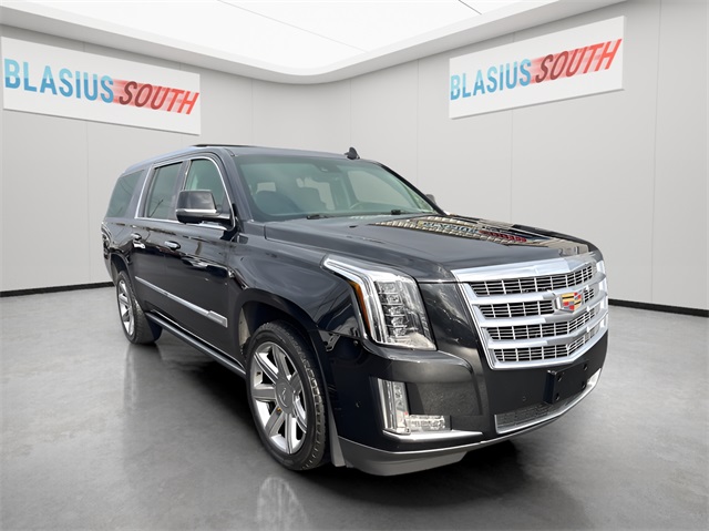 2020 Cadillac Escalade ESV Premium Luxury's photo