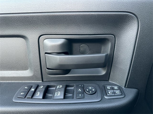 2024 Ram 2500 Tradesman photo 23