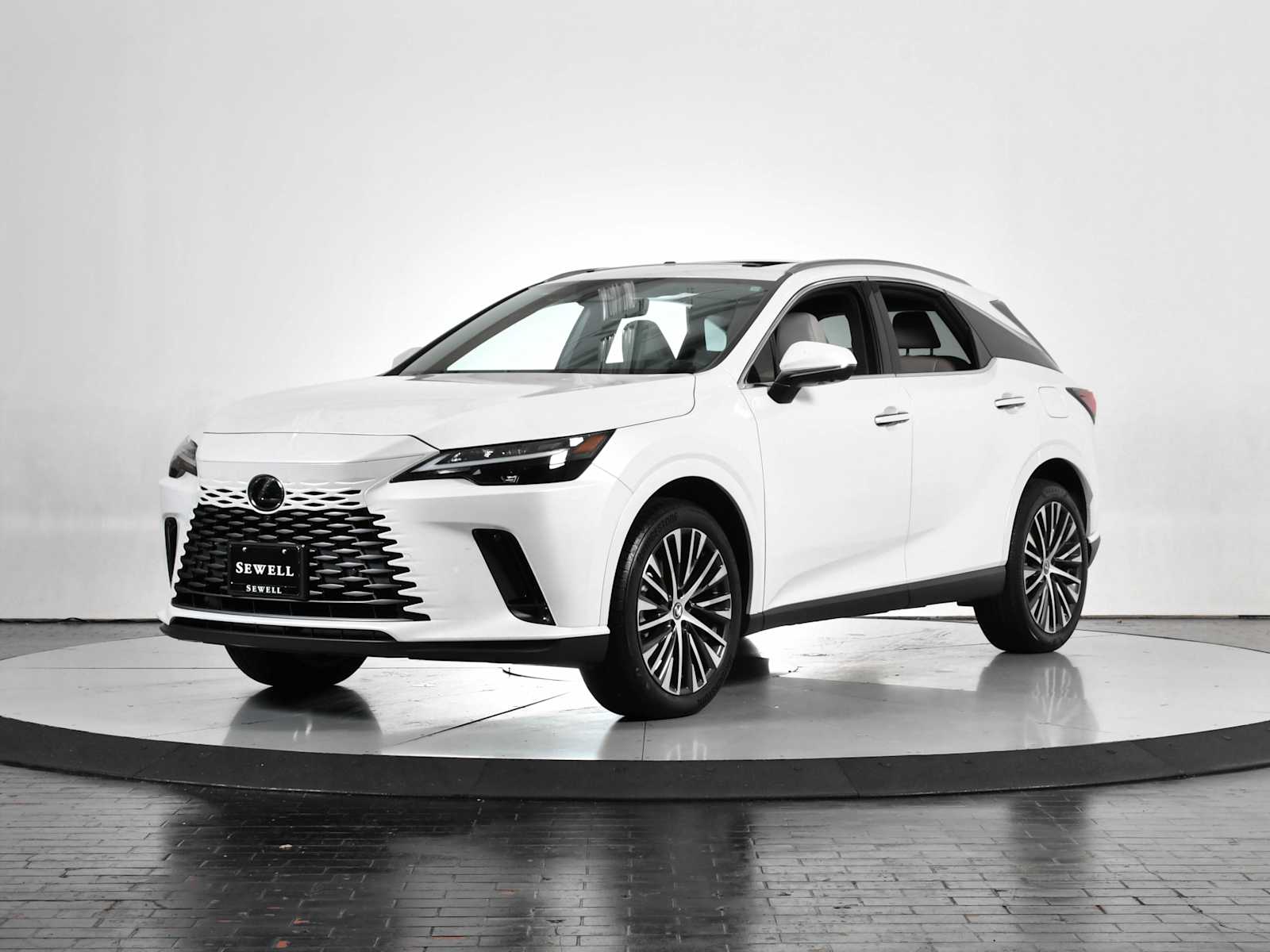 2024 Lexus RX 350's photo