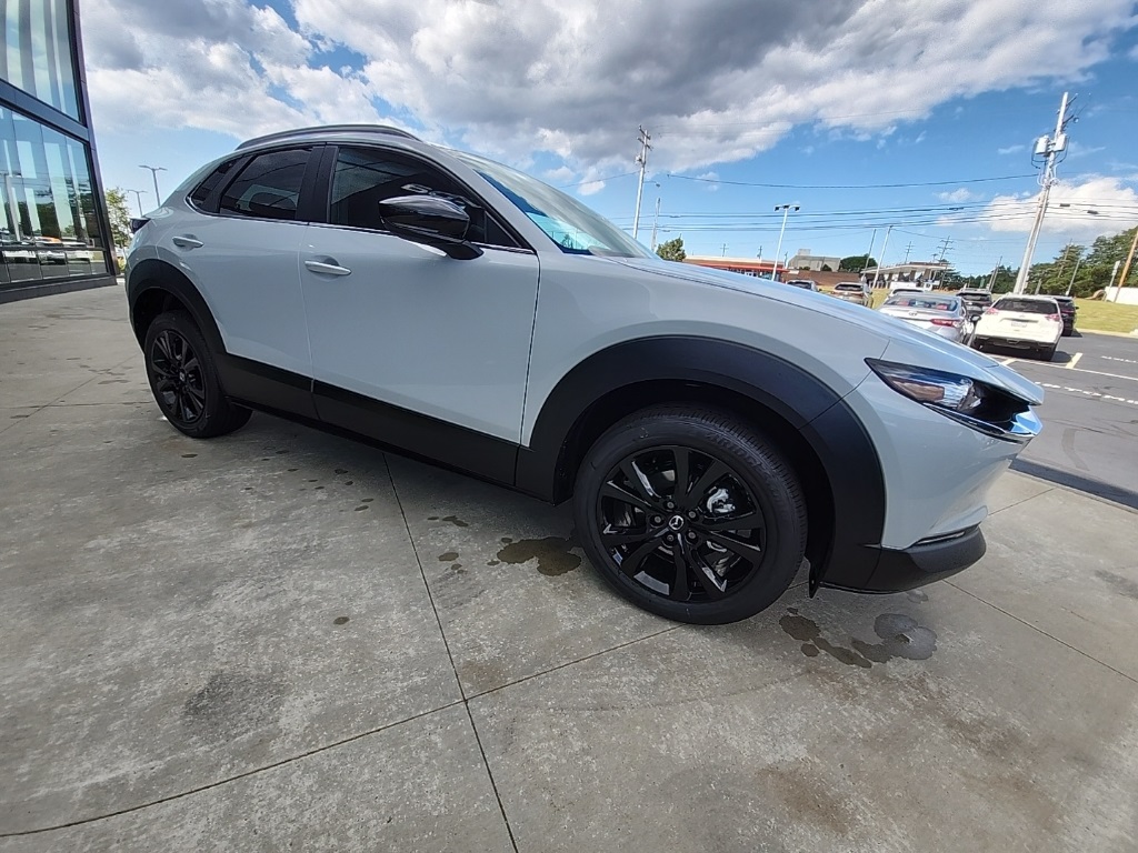 2025 Mazda CX-30 2.5 Select Sport photo 2