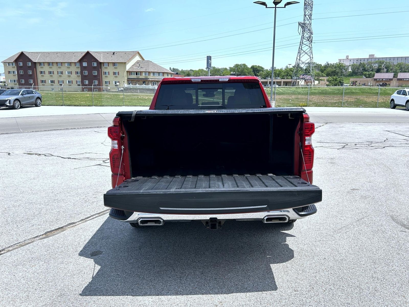 2023 Chevrolet Silverado 1500 LT photo 21