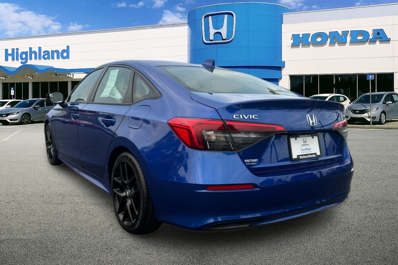 2022 Honda Civic Sport photo 3