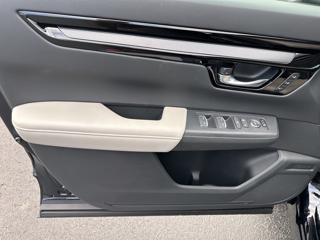 2026 Honda CR-V EX-L photo 21