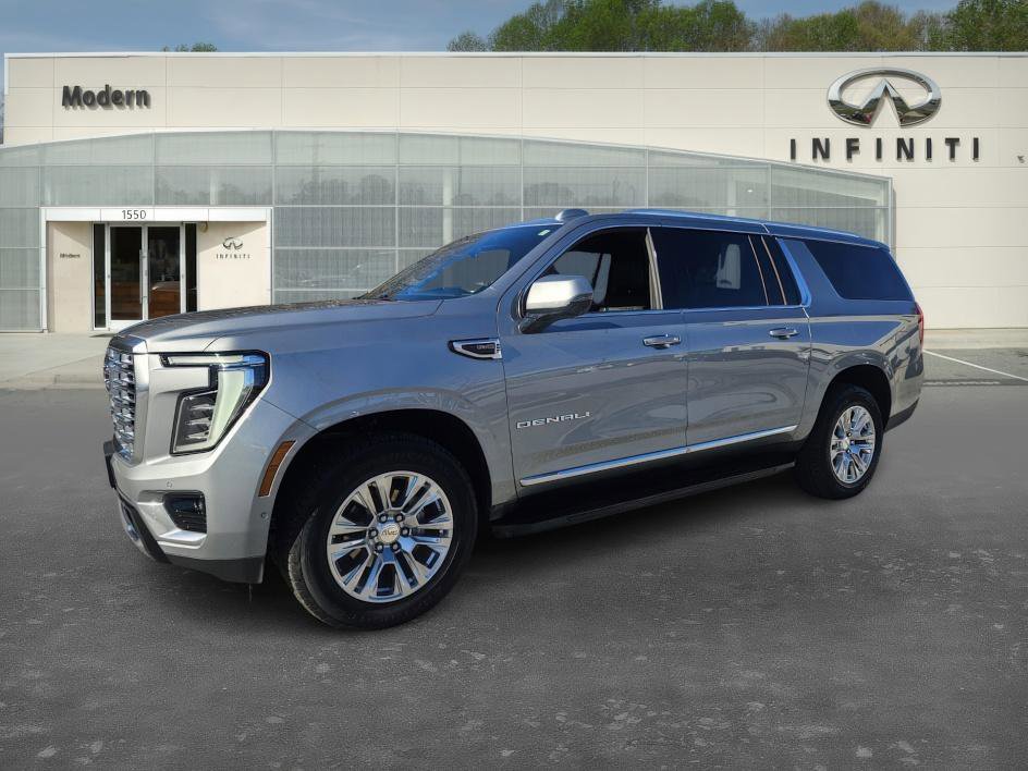 2025 GMC Yukon XL Denali's photo