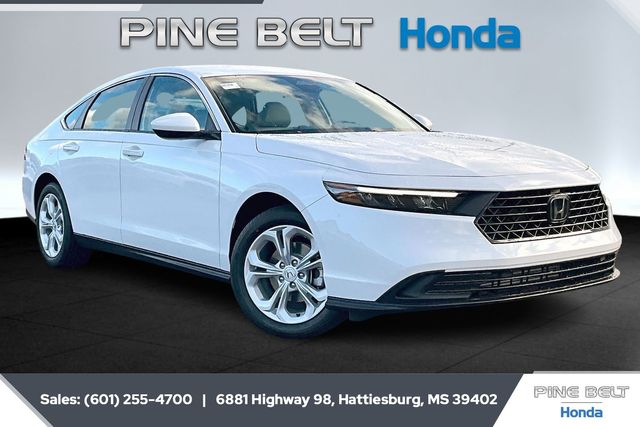 2025 Honda Accord LX's photo