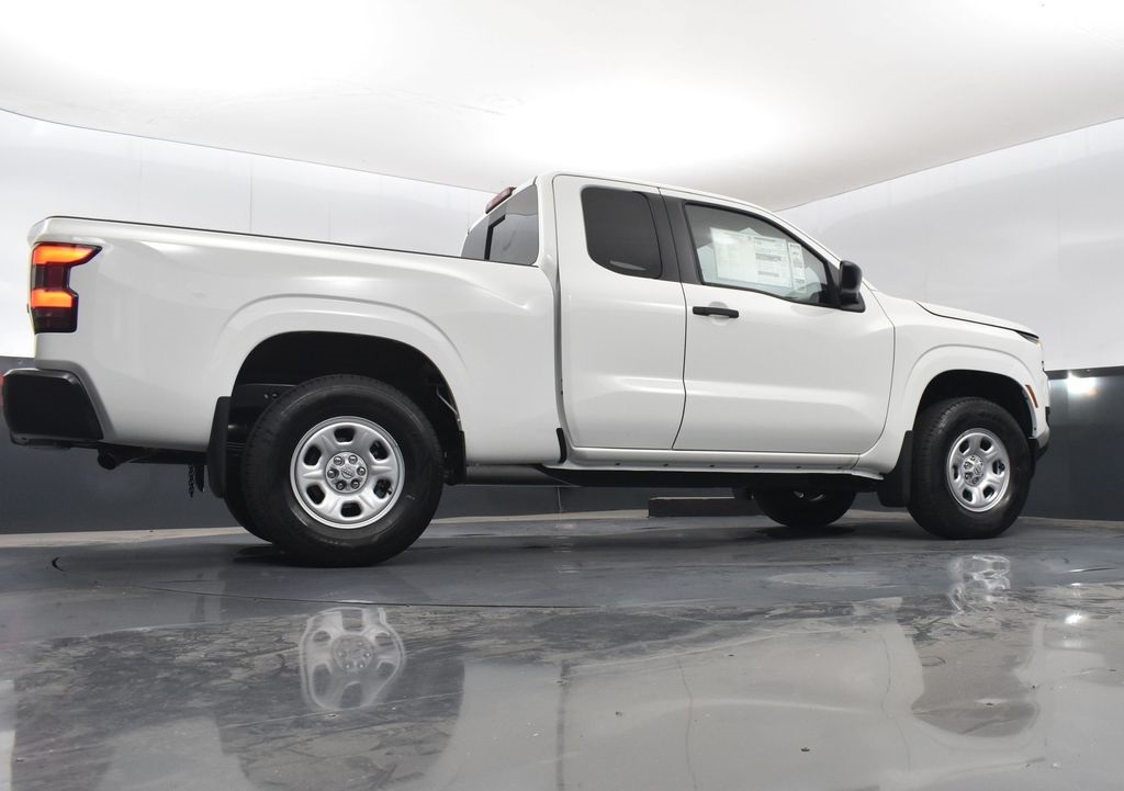 2026 Nissan Frontier S photo 35