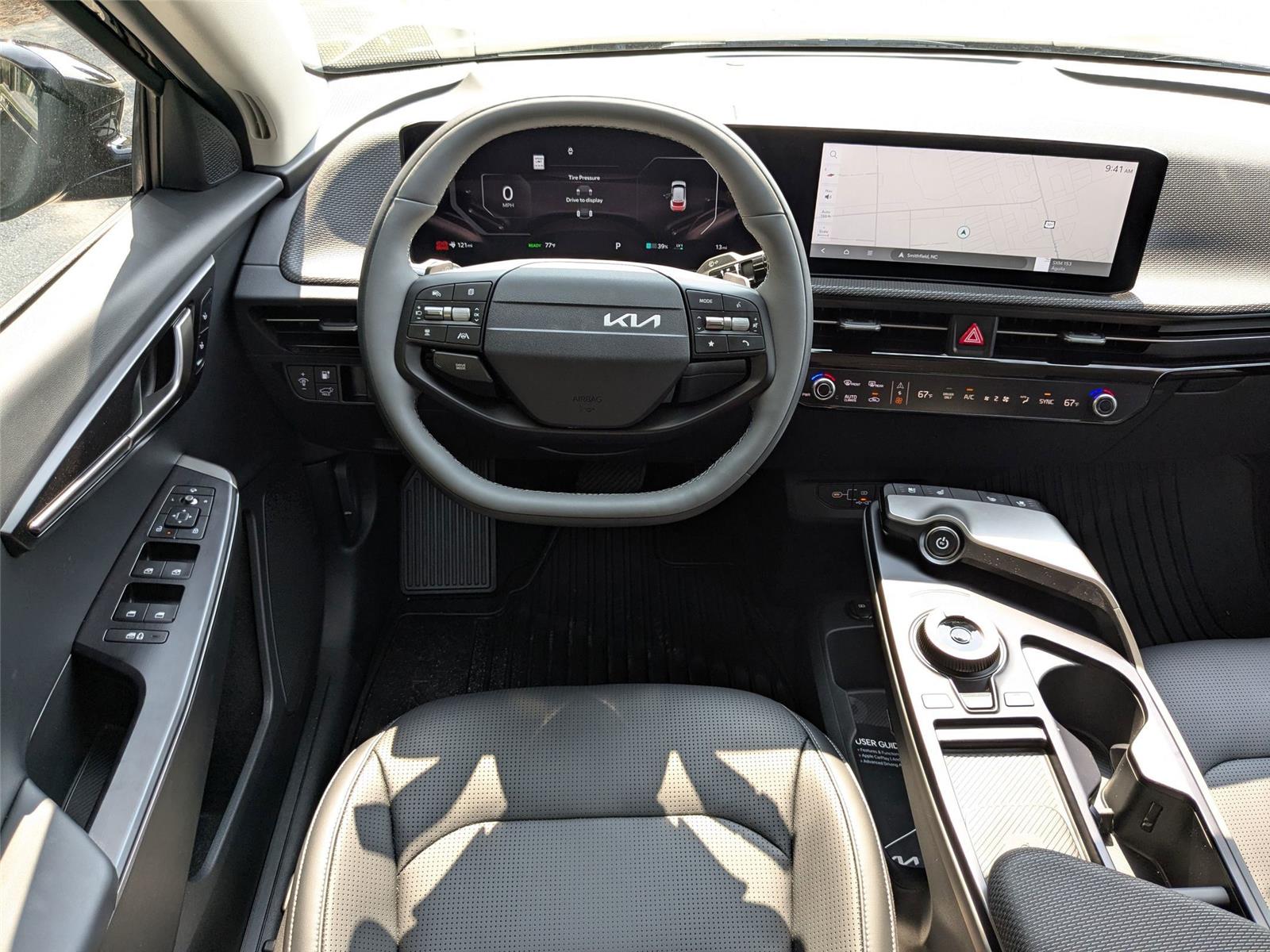 2025 Kia EV6 Wind photo 27