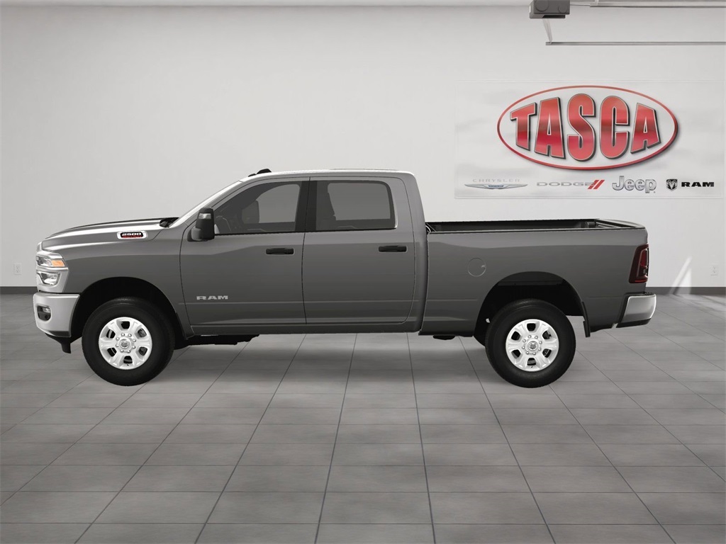 2025 Ram 2500 Big Horn photo 3