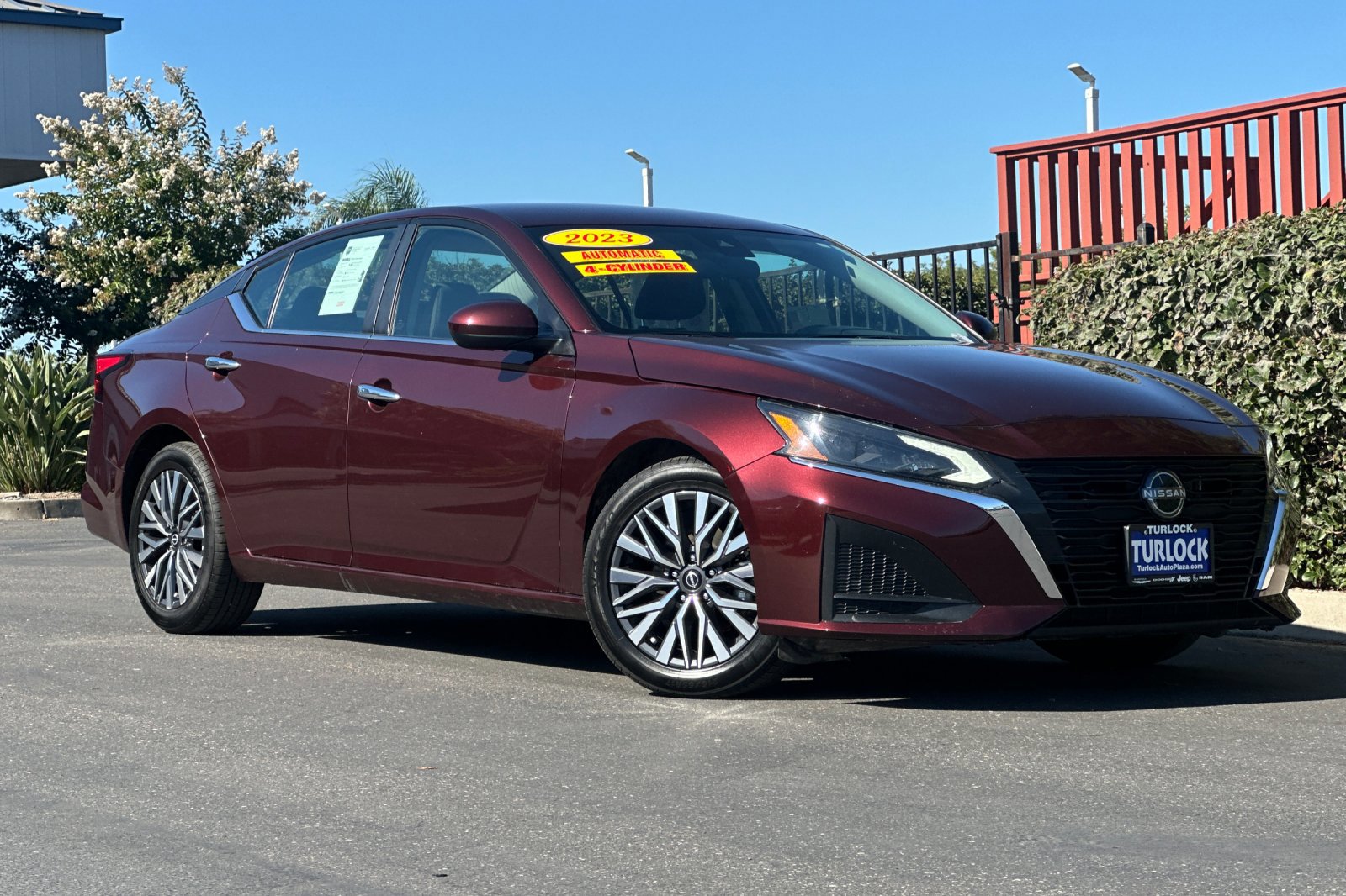 Used 2023 Nissan Altima SV with VIN 1N4BL4DV1PN381809 for sale in Turlock, CA