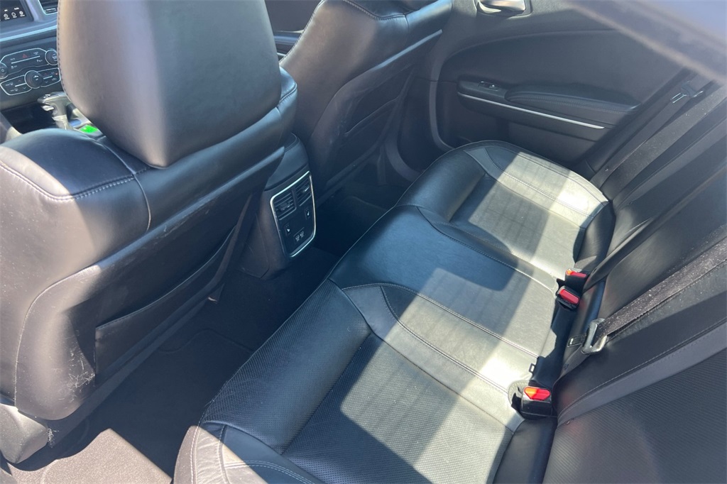 2022 Dodge Charger SXT photo 5