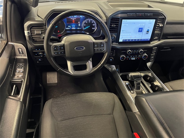 2023 Ford F-150 XLT photo 4