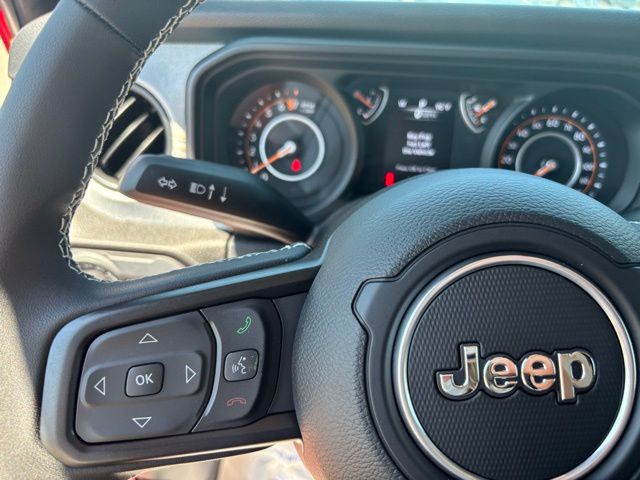 2025 Jeep Gladiator Sport S photo 25