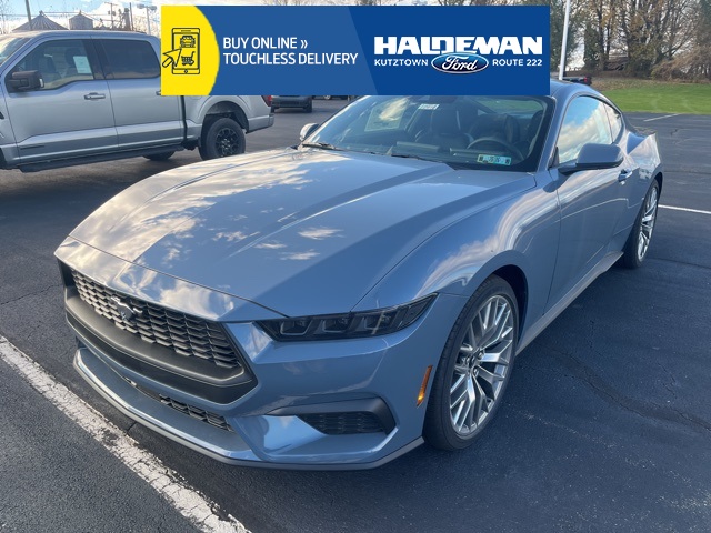 2026 Ford Mustang EcoBoost Premium's photo