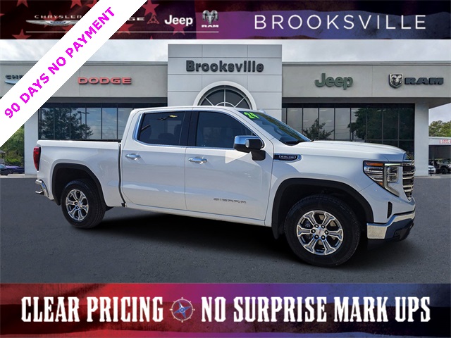 2024 GMC Sierra 1500 SLT's photo