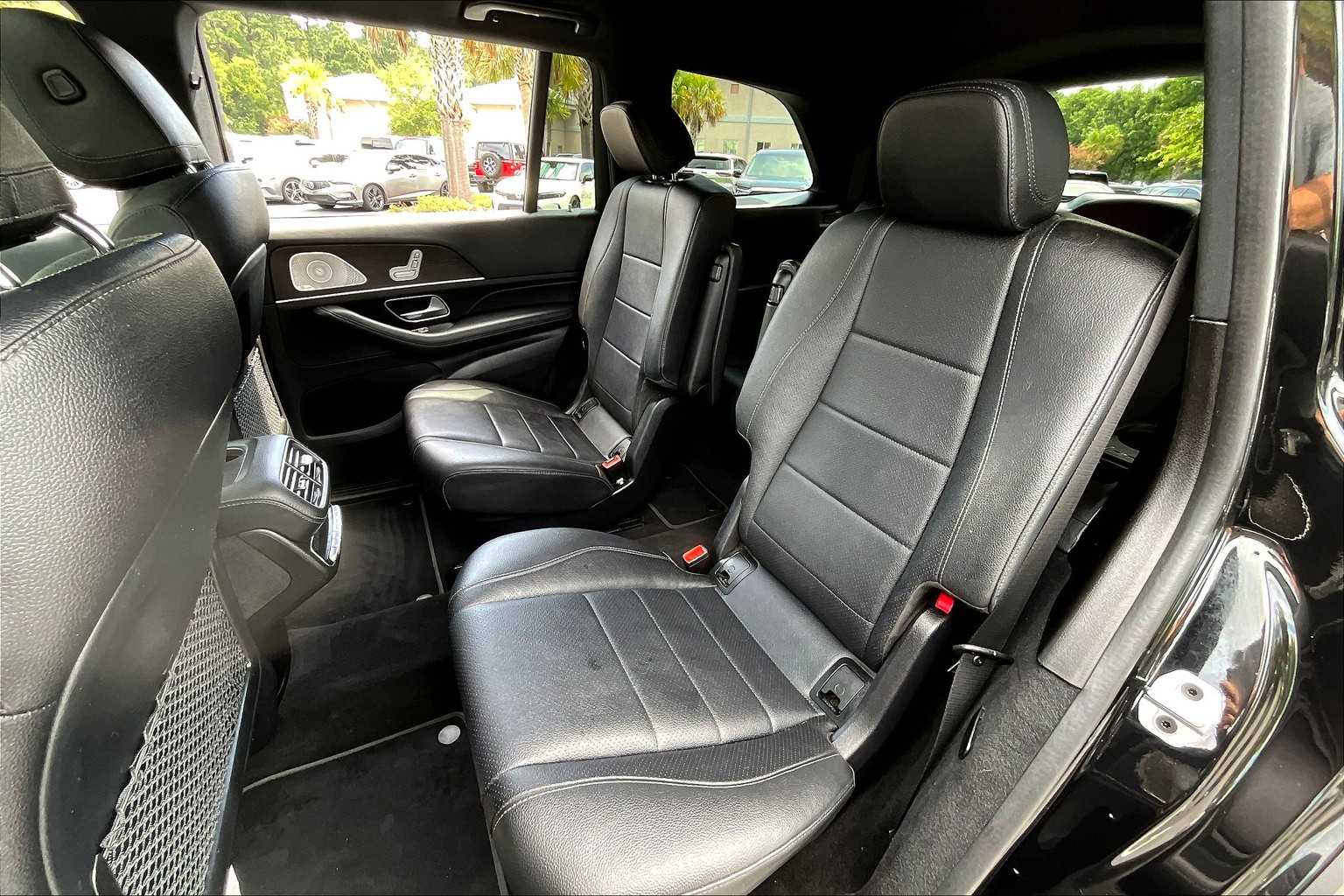 2021 Mercedes Benz GLS 450 4MATIC photo 18