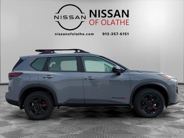 2025 Nissan Rogue SV photo 25