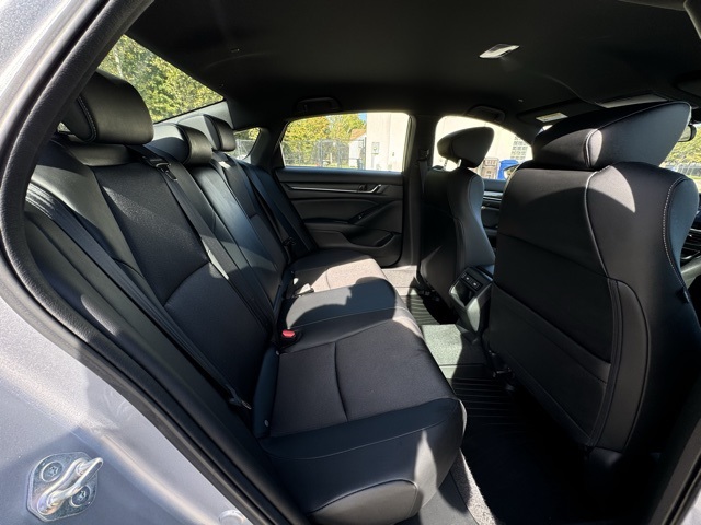 2022 Honda Accord Sport photo 13